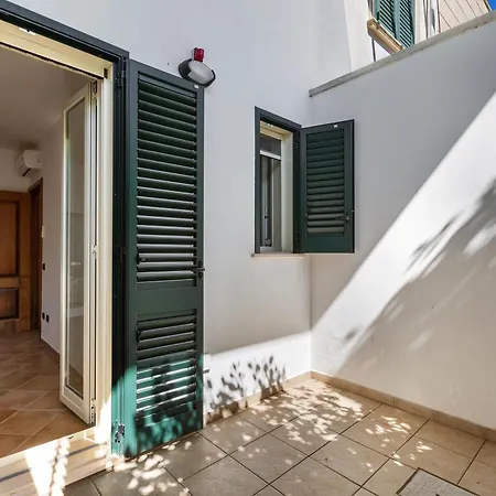 Del Sol By Perle Di Puglia